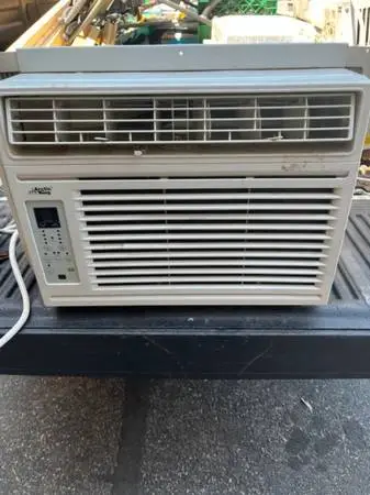 Air Conditioner Clearance