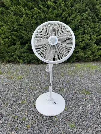 Lasko White Oscillating Pedestal Fan, remote control