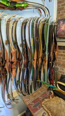 I BUY n SELL ARCHERY RECURVE BOW & LONGBOW & LONG BOW LIKE CRAZY