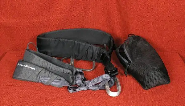 Black Diamond Momentum 45 XL Climbing Harness Like New