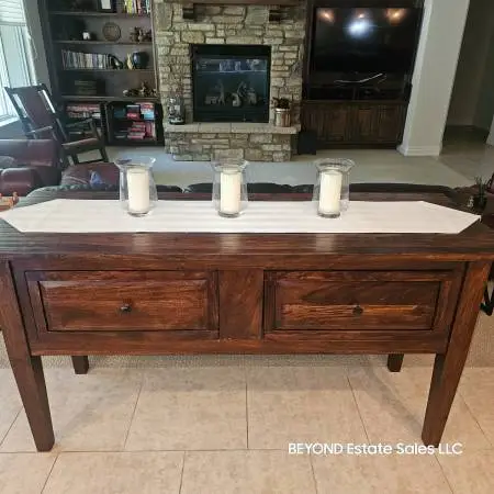 The Summit Chateau Estate Sale