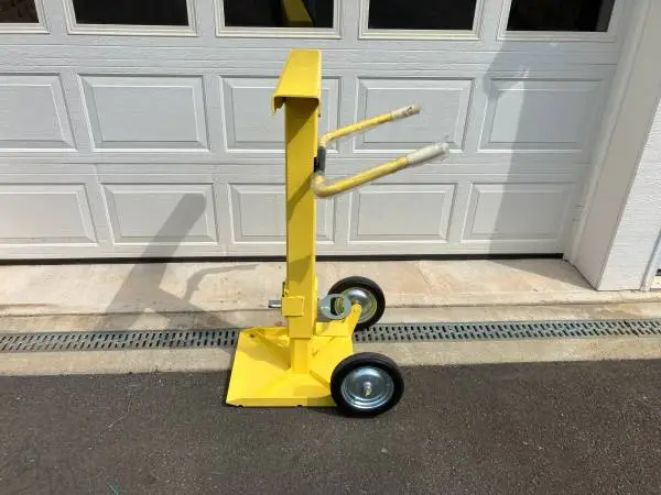 TRACTOR TRAILER JACK