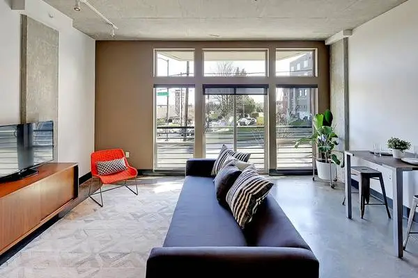 Rooftop Amenity Space With Views of the Cascades and Mt. Rainier!