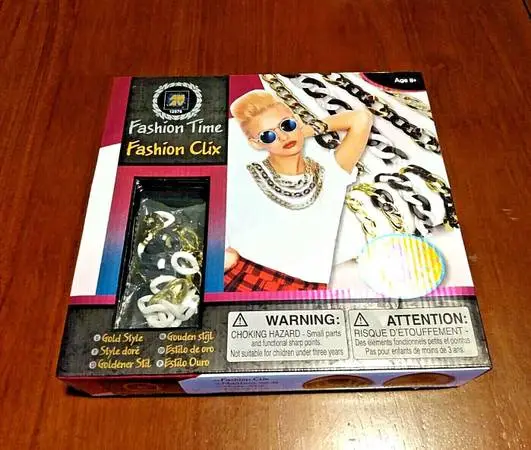 New! Fashion Time Fashion Clix Girls Necklace/Bracelet! Nice gift!