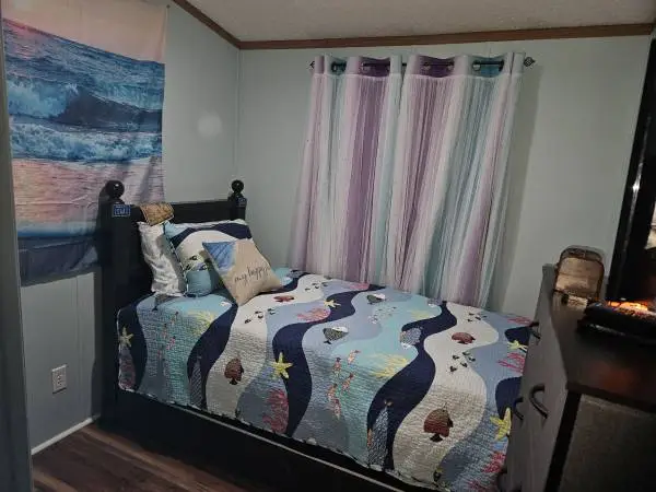 Wooden Twin Trundle Bed