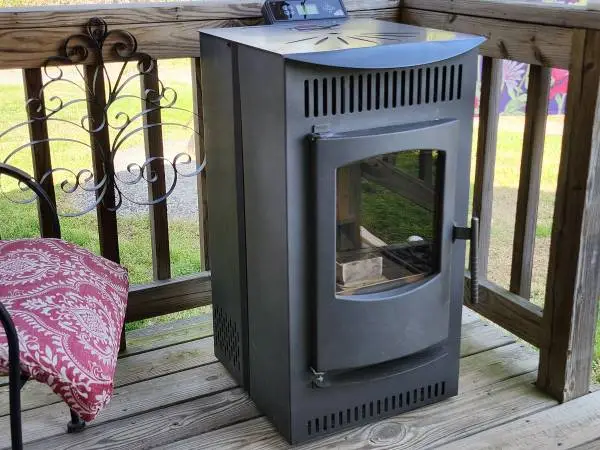 Castle Serenity Pellet Stove - Works Excellent