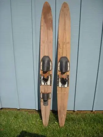 Mahogany Water Ski’s