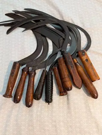 Hand sickles
