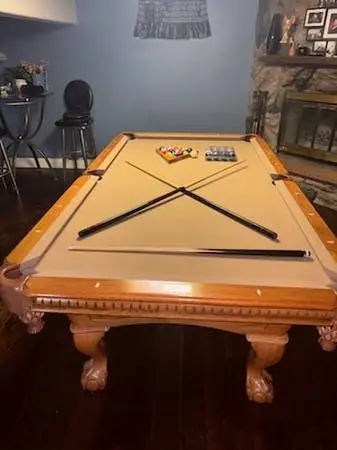 8 Fischer Pool Table - Free Installation & New Felt - Denver, CO