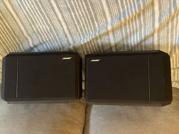 Bose 301 Series IV Direct/Reflecting Speaker Set