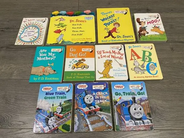 DR. SEUSS MINI HARDCOVER 4 x 6 BOARD BOOKS ~ PLUS 2 Larger Books
