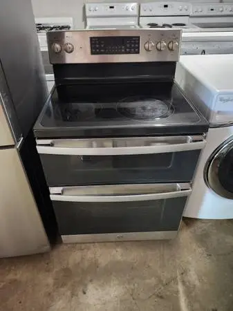 GE Double oven Convection exlarge burner