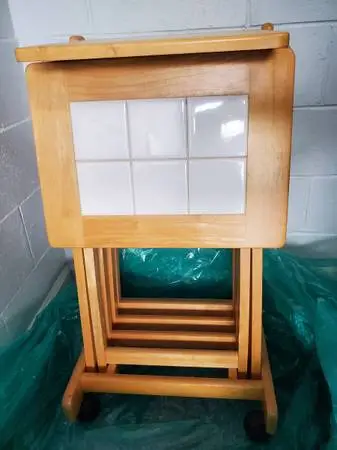 4 Tiled TV Trays, with Storage Rack on Casters