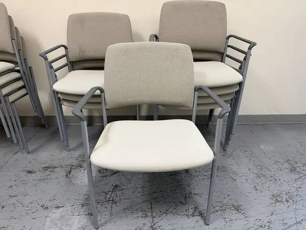 Steelcase Sorrel Stacking Chair With Arms / Office & Guest Chairs