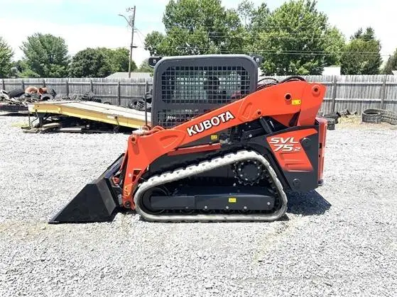 2018 Kubota SVL75-2 Skid Steer Track Loader !
