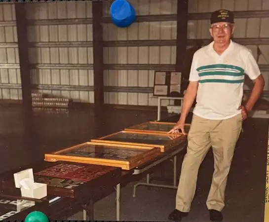 WANTED Table Top Display Case Wausau Coin Show