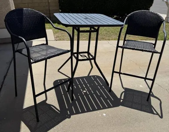 Outdoor Bar Height 3-Piece Bistro Set