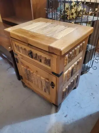 Solid wood night stand