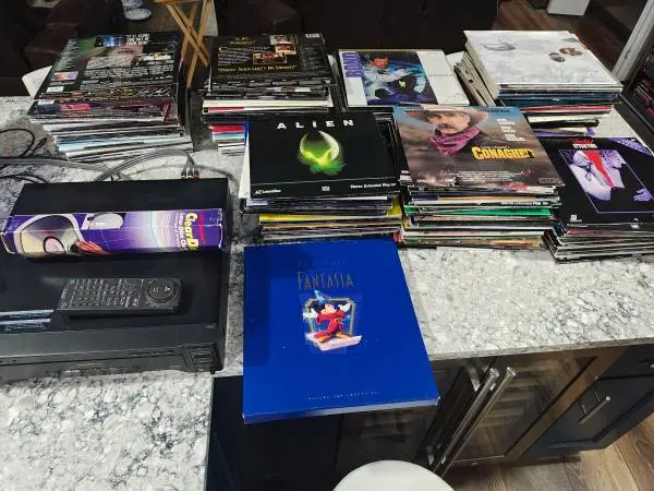 Laser Disc Collection - 211 Movies