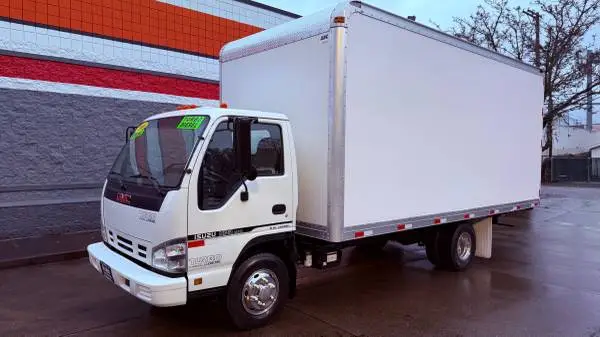 2006 GMC(ISUZU)NPR W3500HD DIESEL ONLY 111K.MI.18FT.BOX TRUCK***SALE**