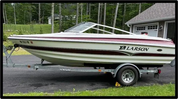 2006 Larson 180-SEI Open Bow Boat