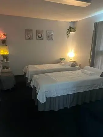 Melt Spa Grand Opening