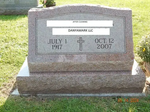 HEADSTONE & MONUMENT CLEANING