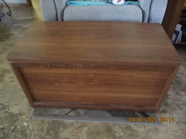 Kitchen table-hope chest-Storage cabinet--Elect. bike-ETC.