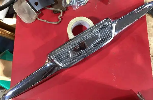 1958 CHEVY TRUCK HOOD EMBLEM