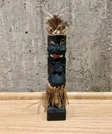 Wooden Carved Papua/Indonesia Figure Souvenir Art Tribal Primitive