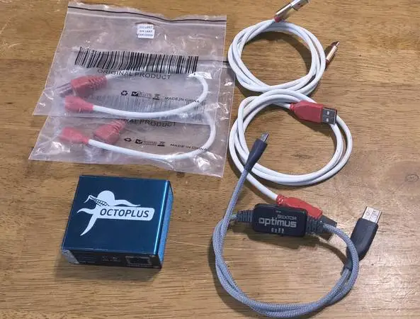 Octopus Octoplus Box Cell Phone Service Tool + Cables