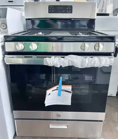 30 Inch GE  JGBS61RPSS Gas Range , 4 Sealed Burners, 4.8 cu. ft. Oven,