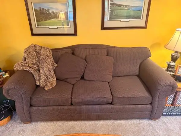 Huntington House Sofa and Love Seat Set - High Quality