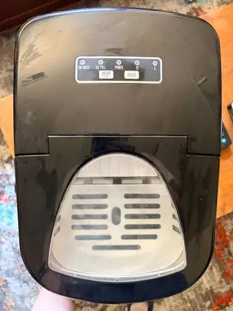 Ice Maker