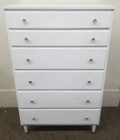 White Chest of Drawers