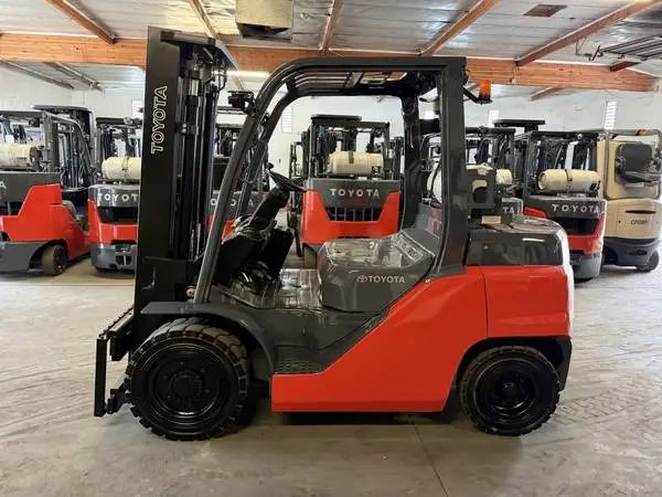 2018 Toyota 8FG40U Forklift