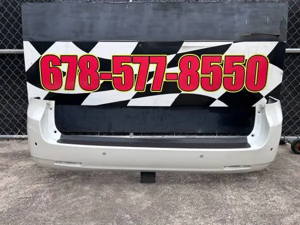Toyota Sienna Bumper Rear 2011-2018 Oem White Parking Sensors