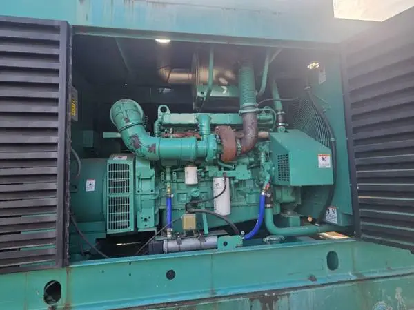 250 KVA 3 Phase Generator Cummins Diesel Motor
