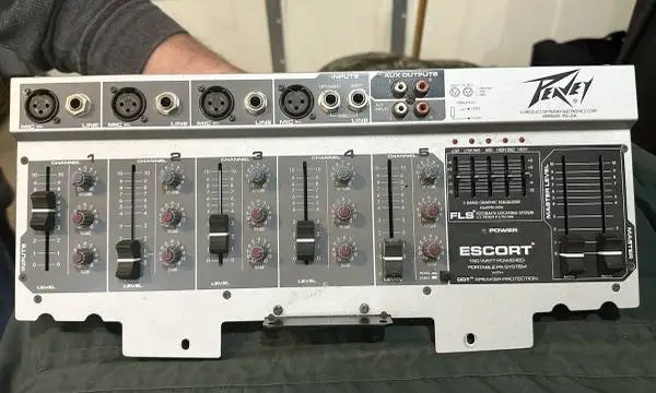 Peavey Powered P.A. Mixer Amp Head