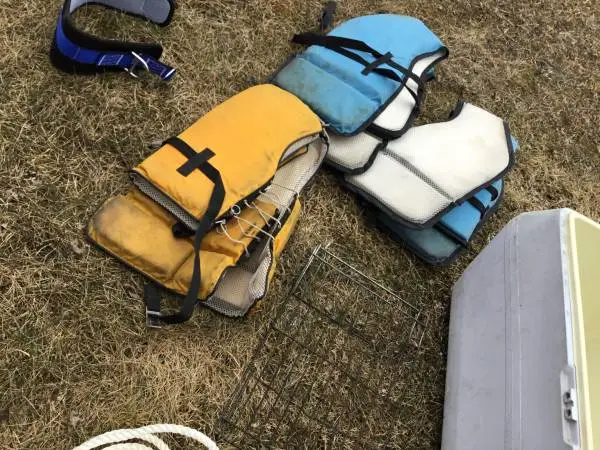 DIPNETERS- D Ringed Belts With 50’ Rope-vests=cooler-grill