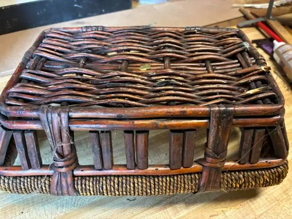 THICK WICKER BASKET