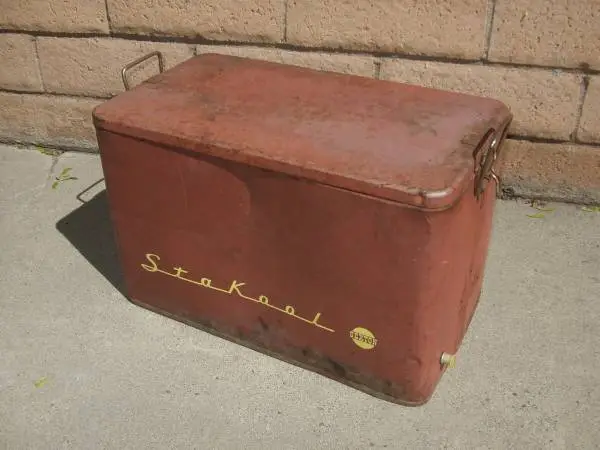 Stakool Sexton metal vintage cooler