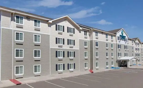Managers Special: No Lease, No Deposit Required
