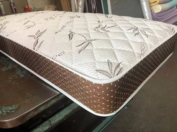 Twin size mattress set
