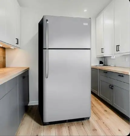 FRIGIDAIRE REFRIGERATOR FRIDGE STAINLESS STEEL EXCELLENT COND & CLEAN