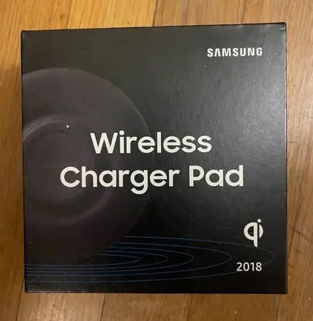 NEW Samsung Wireless Fast Charging Pad