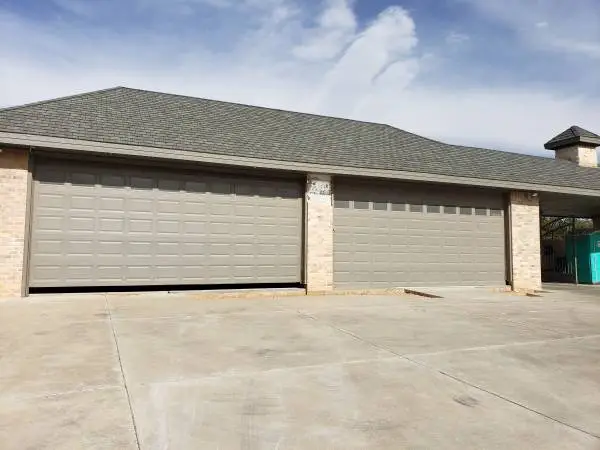 Insulated GARAGE DOORS 20 W x 10 H w/ openers