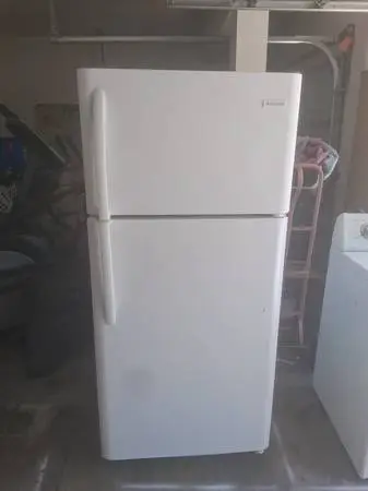 Kenmore Apartment Size Fridge