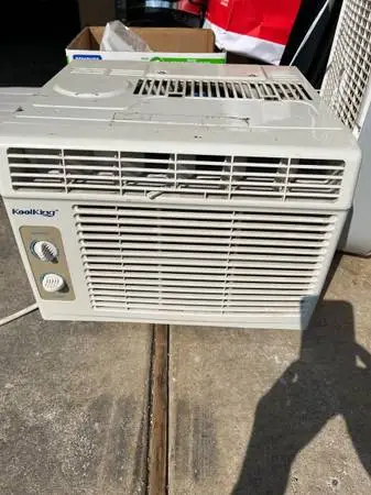 Window Air Conditioner