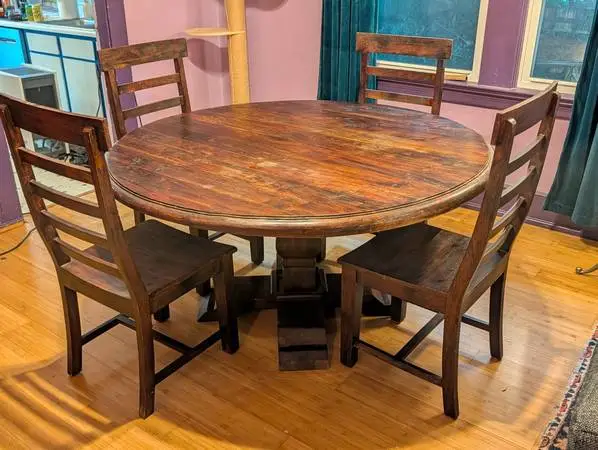 Unique 5ft Round Pedestal Reclaimed Wood Dining Table &Chairs: Vintage